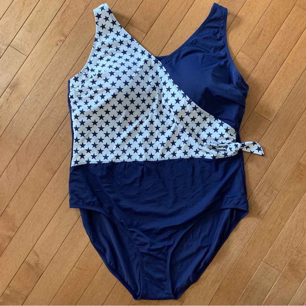 NEW! DENIM & CO Size 20W Star Print One Piece Swimsuit - Patriotic 4th of July